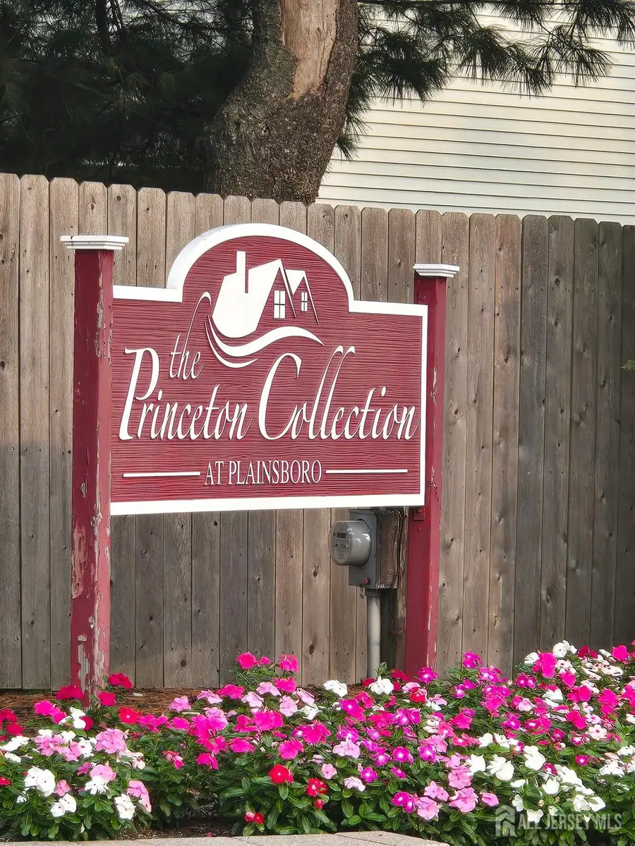 -32 Silvers Lane, Plainsboro, NJ 08536 - #2