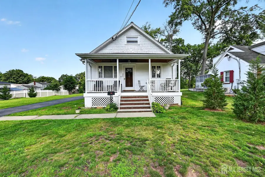 -886 Main Street, Fords, NJ 08863 - #2