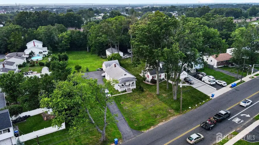 -886 Main Street, Fords, NJ 08863 - #3