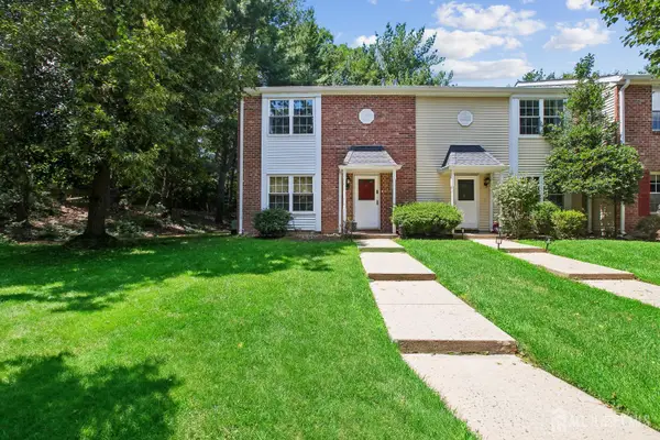 -48 Morgan Place, East Brunswick, NJ 08816