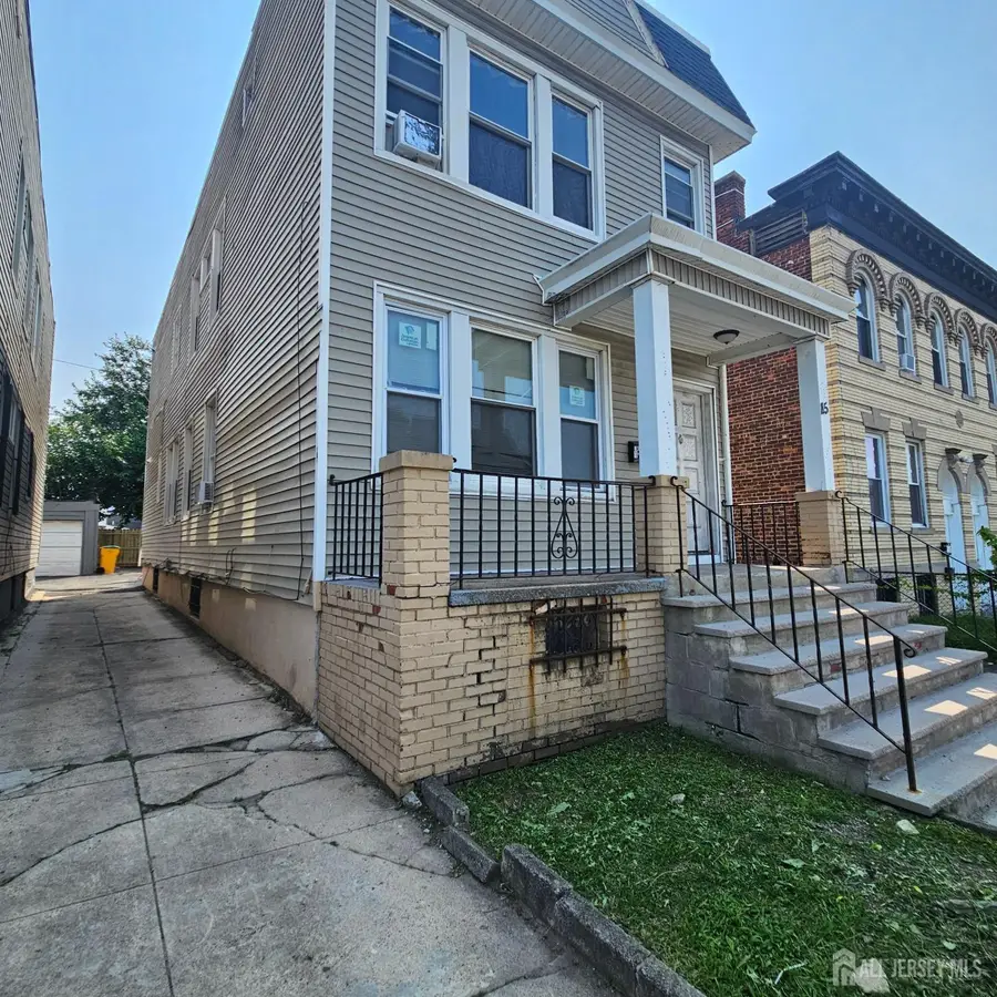 -115 Tremont Avenue, East Orange, NJ 07018 - #3