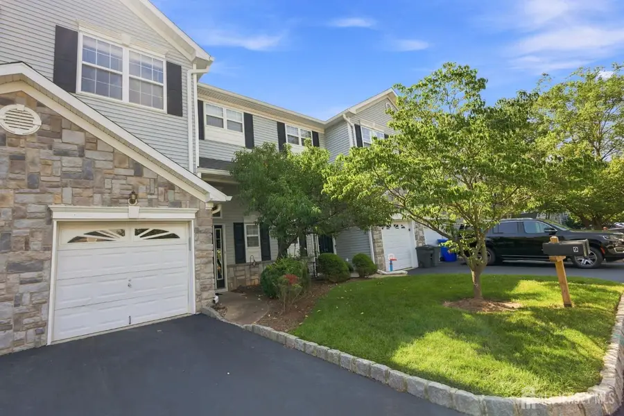 -9 Bridgepointe Drive, Old Bridge, NJ 08857 - #2