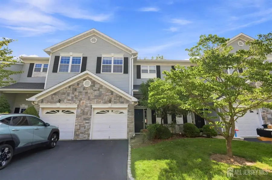 -9 Bridgepointe Drive, Old Bridge, NJ 08857 - #3