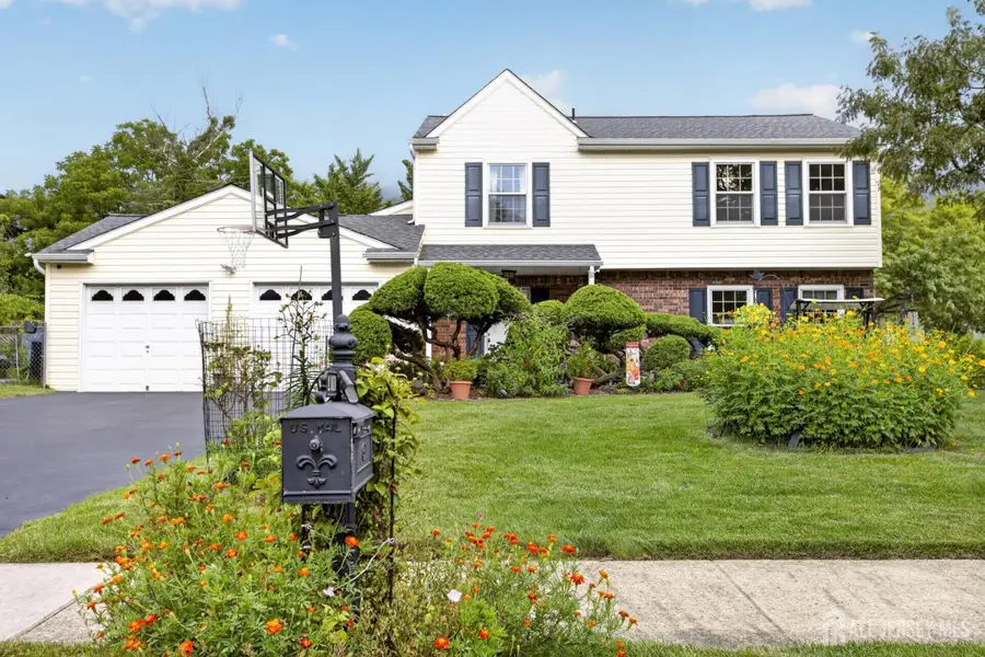-2 Dennison Place, Plainsboro, NJ 08536 - #2