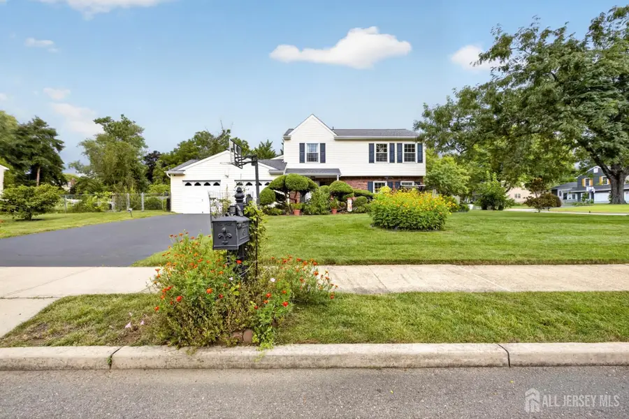 -2 Dennison Place, Plainsboro, NJ 08536 - #3