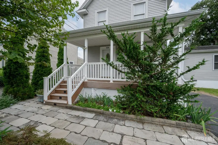 -328 Runyon Avenue, Middlesex, NJ 08846 - #2