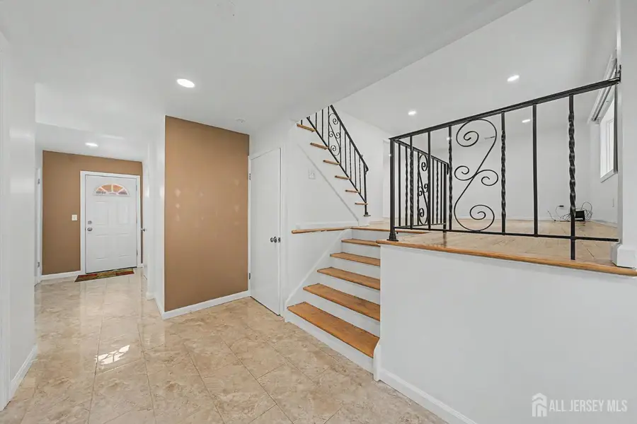 -41 Montclair Avenue, Edison, NJ 08820 - #2