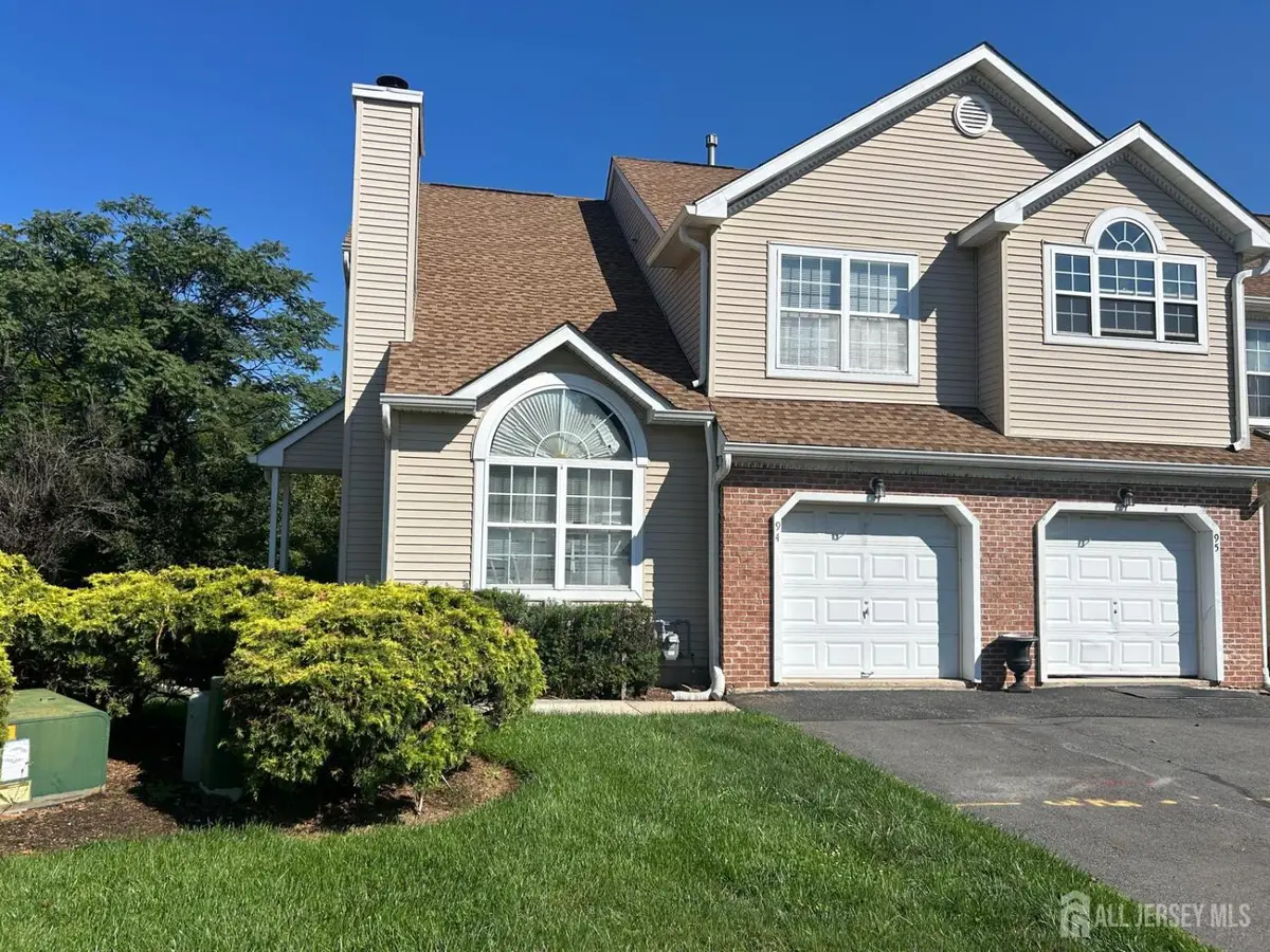 -94 Castle Pointe Boulevard, Piscataway, NJ 08854 - #1