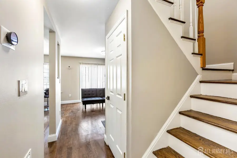 -61 Lawrence Street, New Brunswick, NJ 08901 - #3