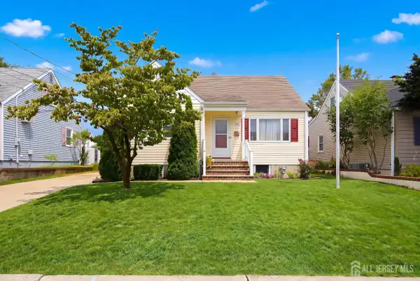 -180 Gabriel Terrace, Sayreville, NJ 08879