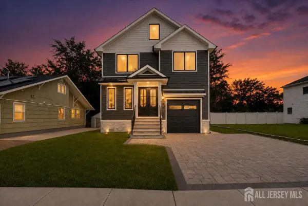 -29 Lake Street, Jamesburg, NJ 08831