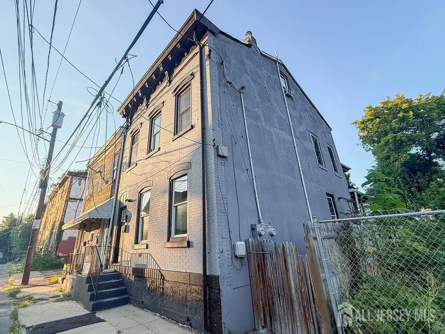 -24 Sanford Street, Trenton, NJ 08618 - #2