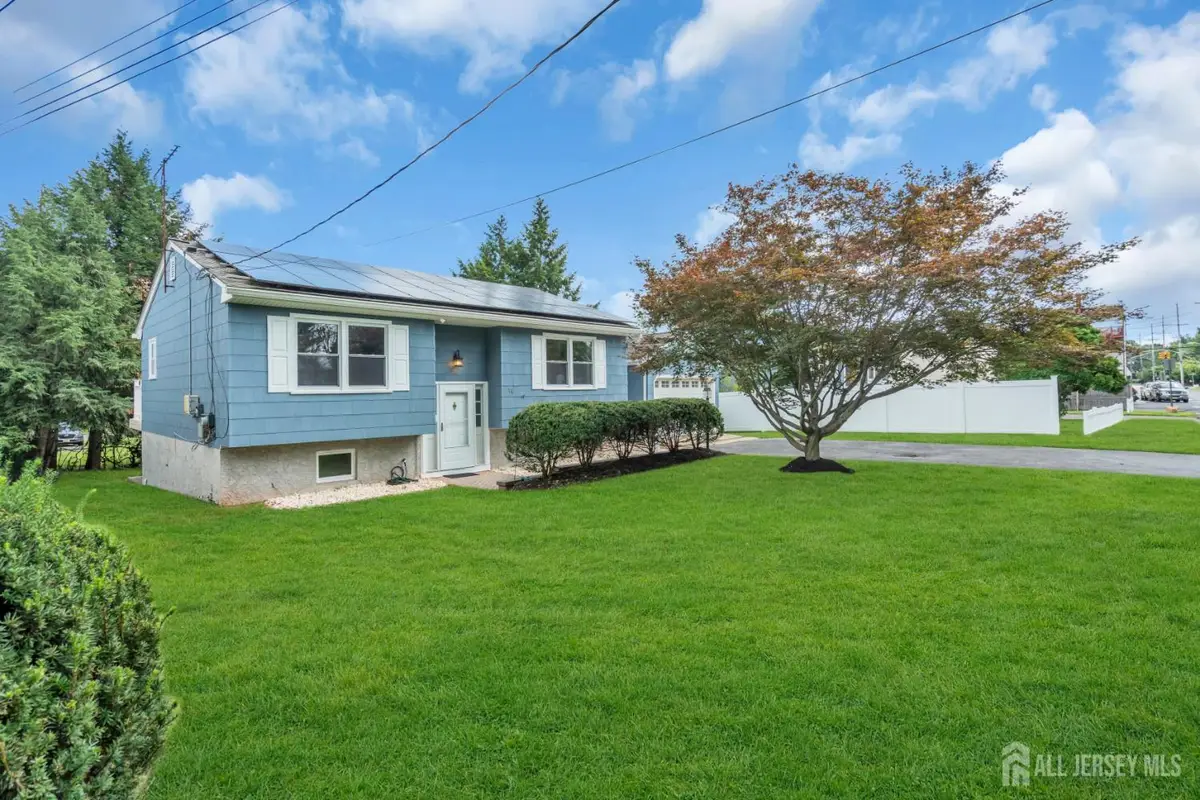 -14 Dayton Avenue, Middlesex, NJ 08846 - #1