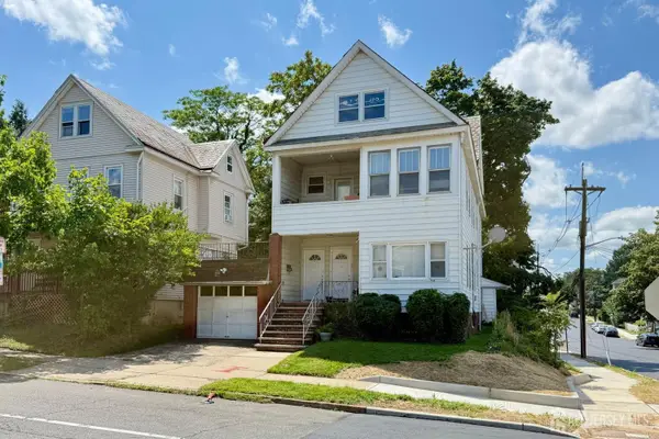 -32 Suydam Street, New Brunswick, NJ 08901