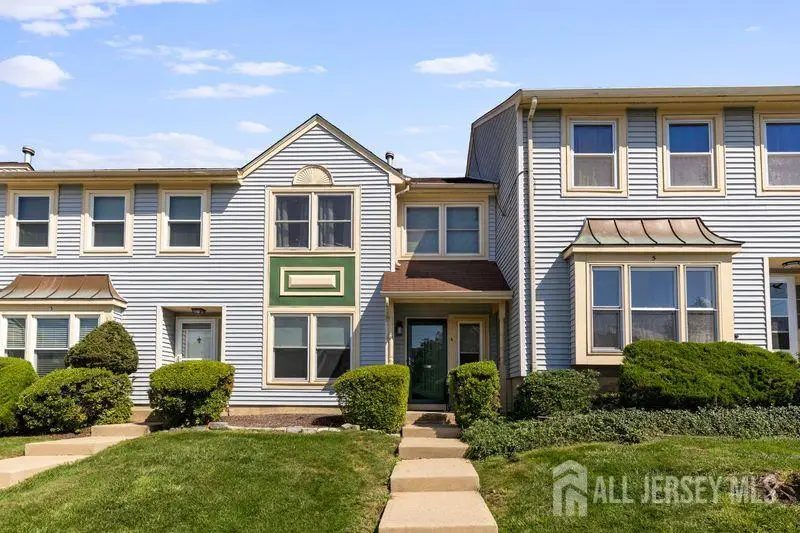 -4 Heritage Square, Sayreville, NJ 08872 - #1