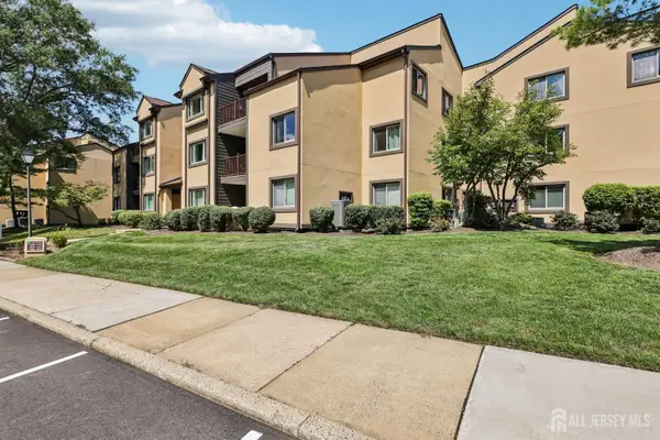 -2109 Sayre Drive, Plainsboro, NJ 08540