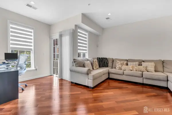 -200 E Dey Street #217, Harrison, NJ 07029