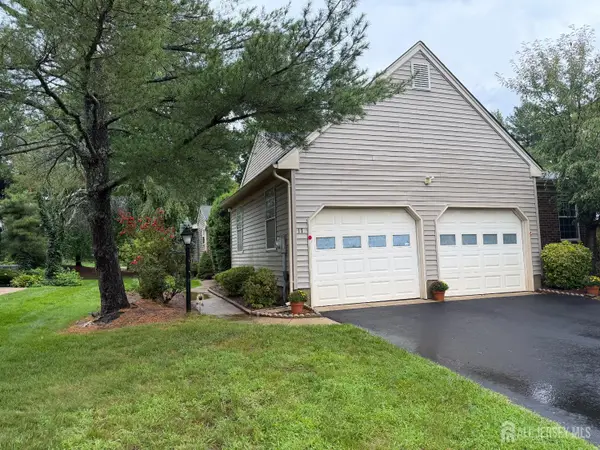 -17 Betsy Ross Drive, Monroe, NJ 08831