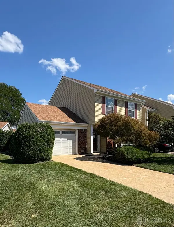 -350 Jutland Drive #A, Monroe, NJ 08831