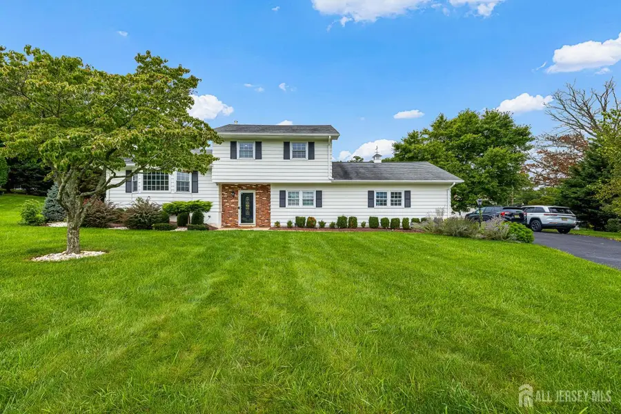 -5 Travis Court, Monroe, NJ 08831 - #3