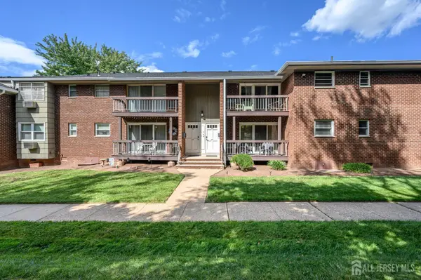 -18 Deanna Drive #47, Hillsborough, NJ 08844