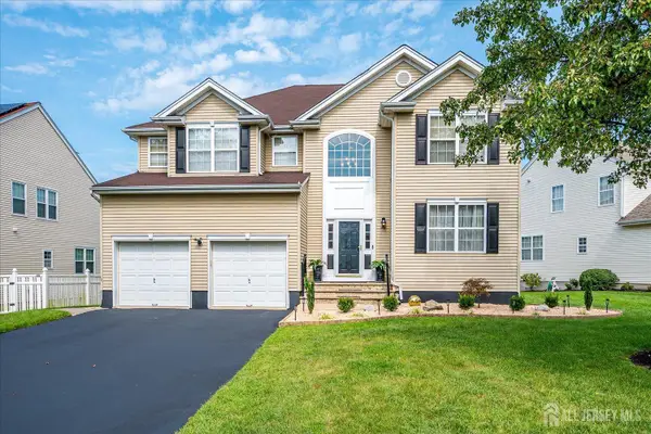 -103 Timberhill Drive, Franklin Twsp, NJ 08823