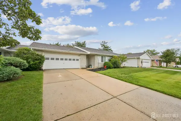 -530 Ardmore Road, Monroe, NJ 08831