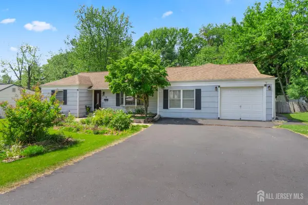 -19 Stephenville Parkway, Edison, NJ 08820