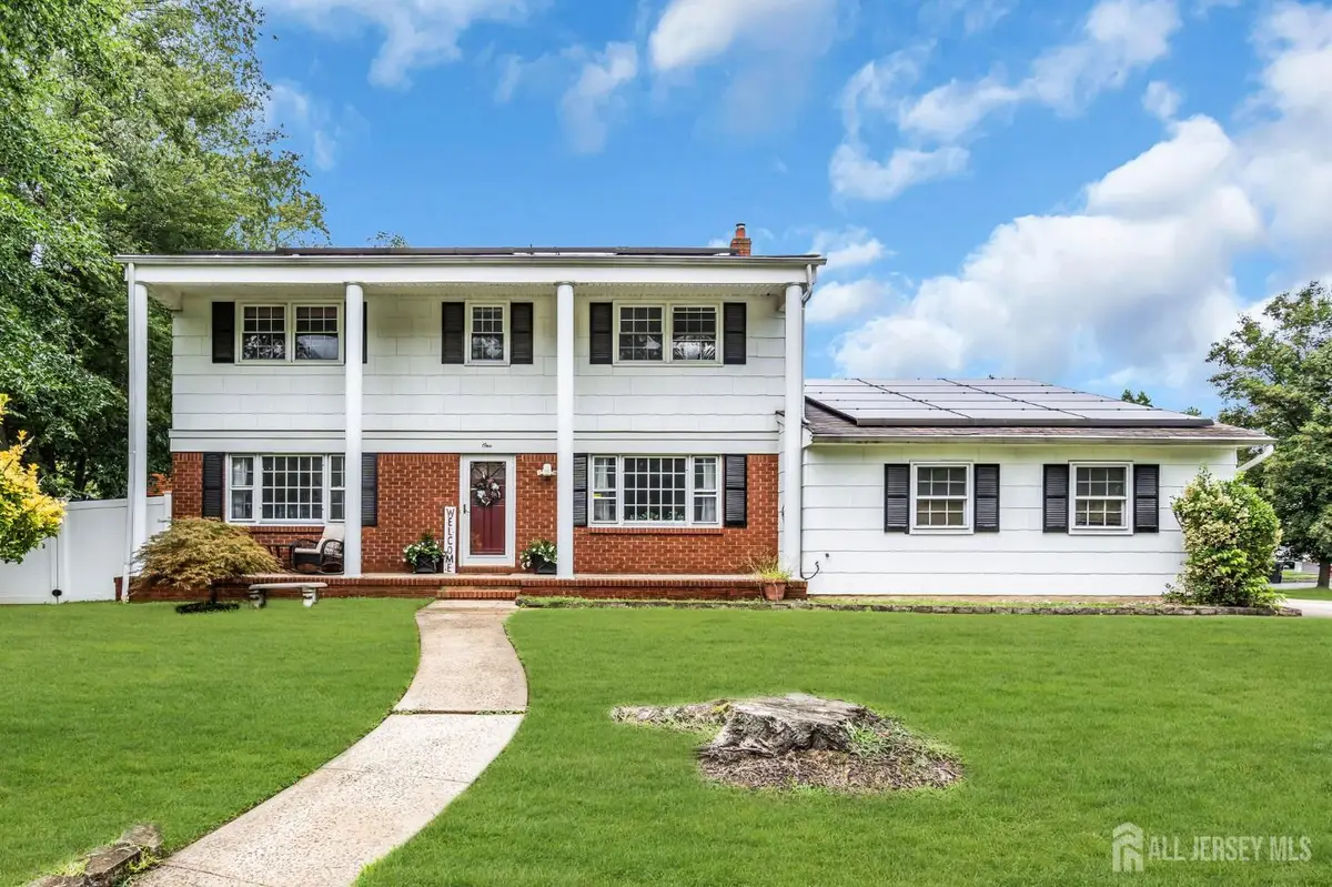 -1 Macintosh Court, East Brunswick, NJ 08816 - #1