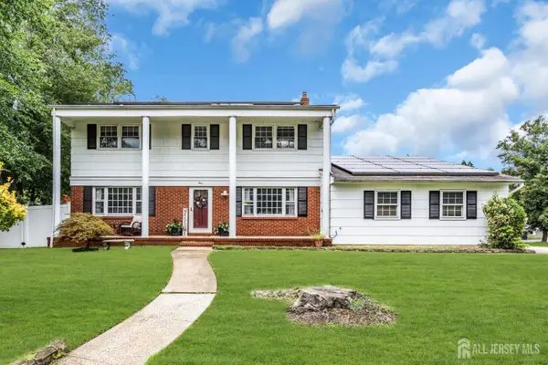 -1 Macintosh Court, East Brunswick, NJ 08816
