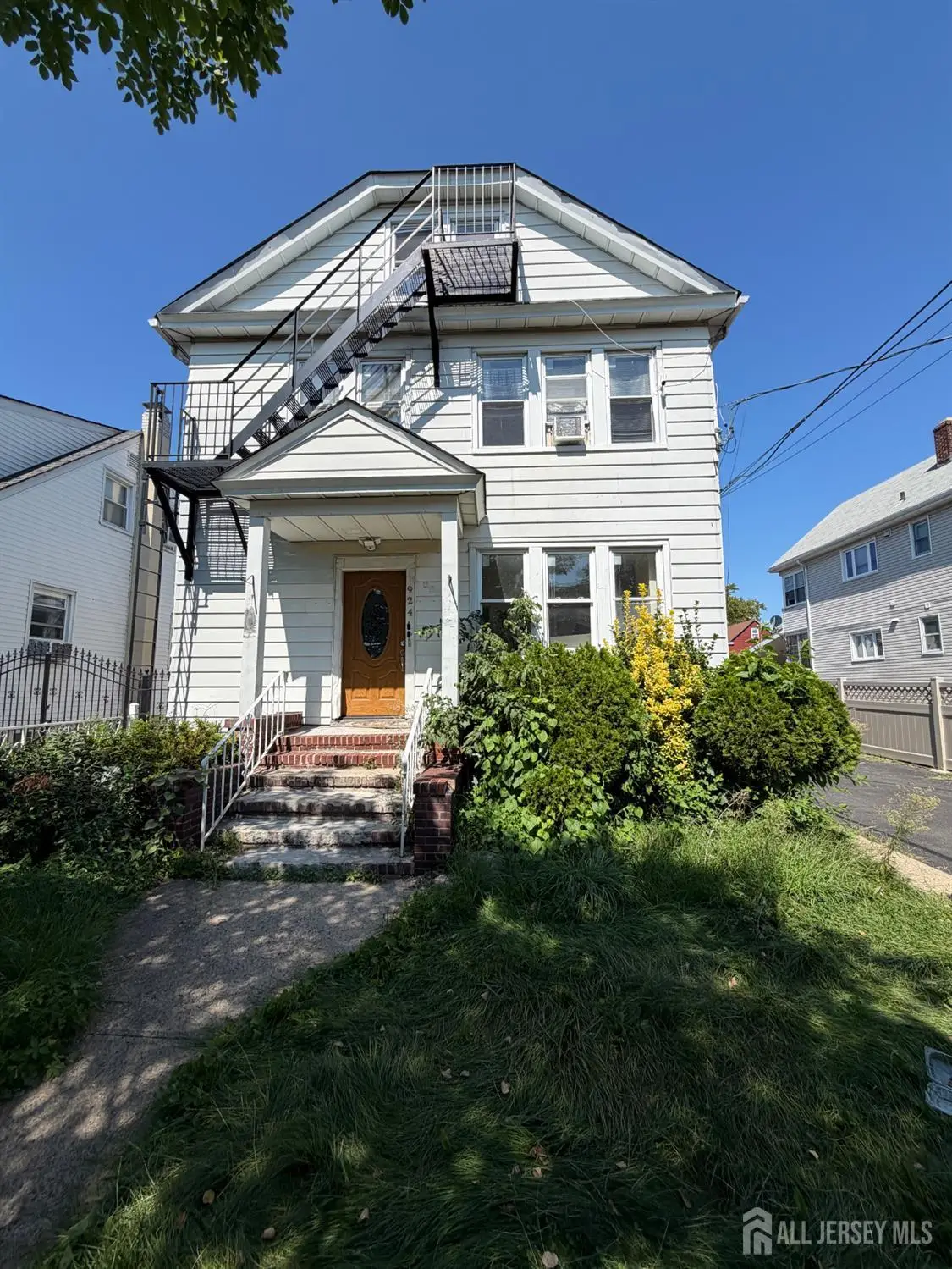 -924 Monroe Avenue, Elizabeth, NJ 07201 - #1