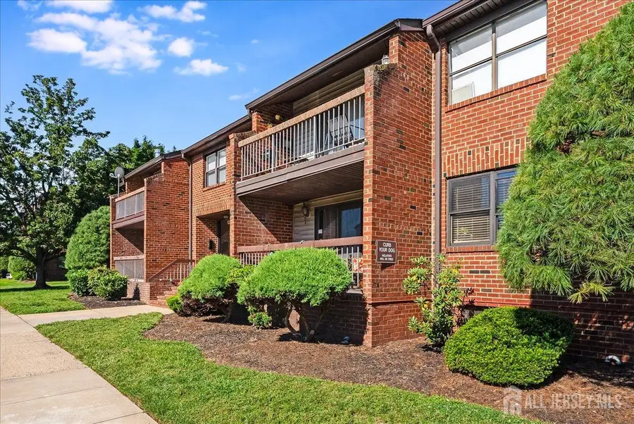 -131 Beverly Hill Terrace, Woodbridge, NJ 07095 - #3