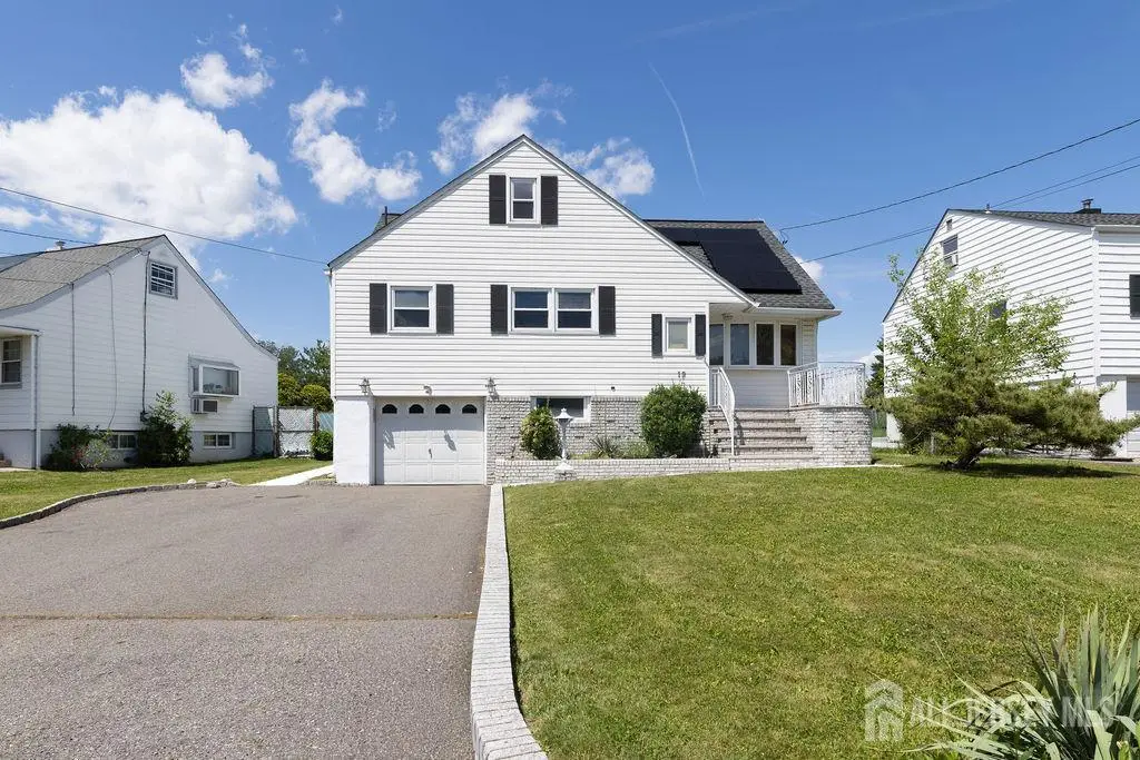 -19 Jonquil Circle, Fords, NJ 08863 - #1