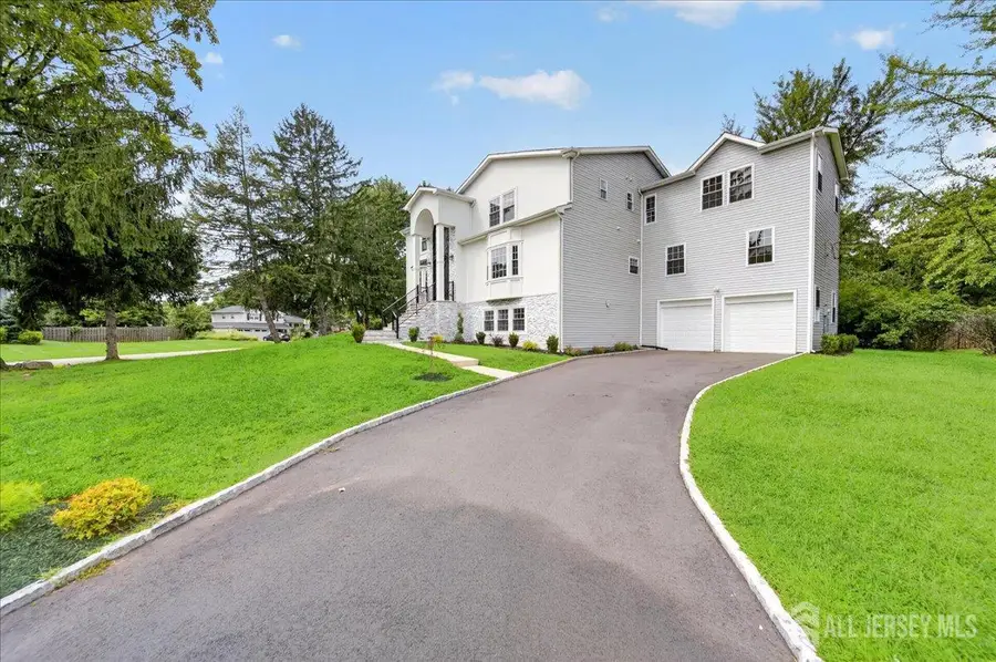 -22 Mary Ellen Drive, Edison, NJ 08820 - #3