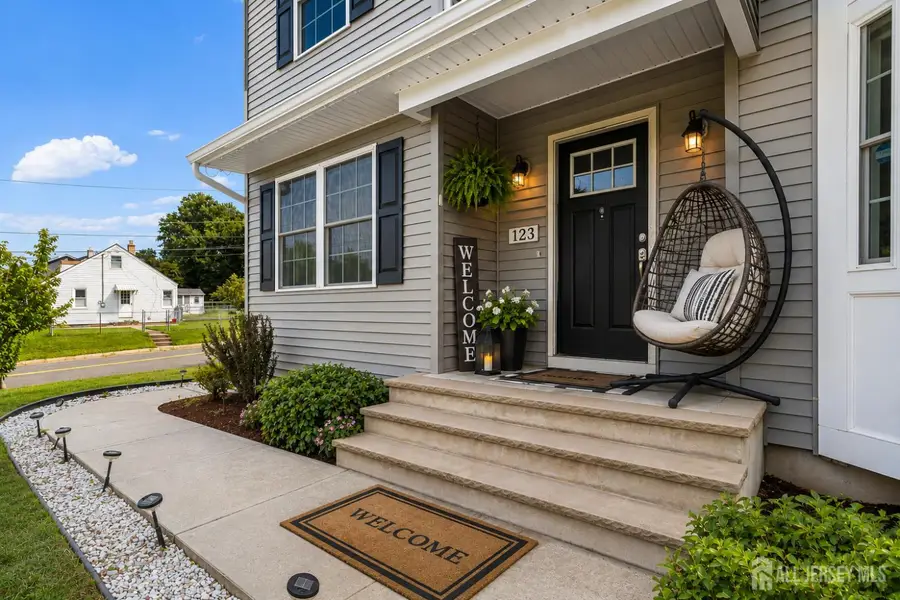 -586 Dial Avenue, Piscataway, NJ 08854 - #2