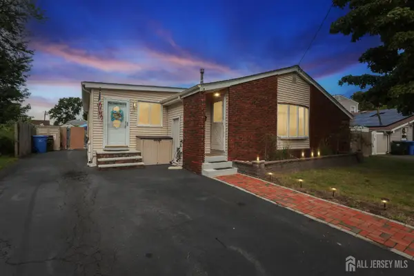 -45 W Woodshore, Old Bridge, NJ 07735