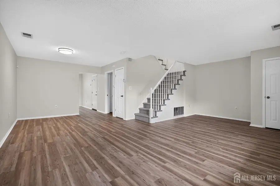 -72 Sassafras Court, North Brunswick, NJ 08902 - #3