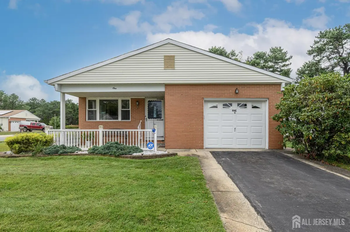 -1 Selkirk Avenue, Toms River, NJ 08757 - #1