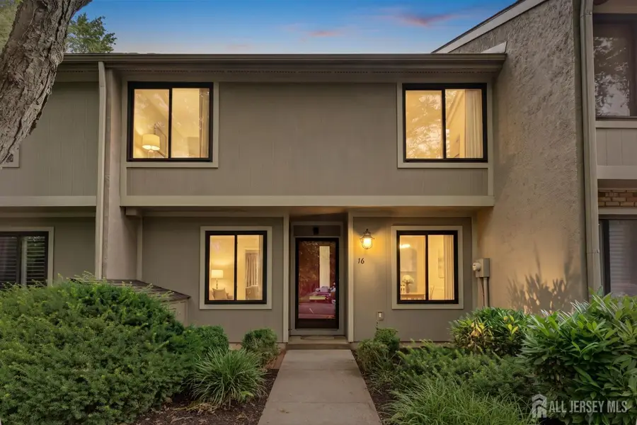 -16 Irongate, Metuchen, NJ 08840 - #2