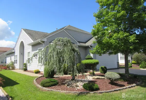 -308 Valencia Drive, Monroe, NJ 08831