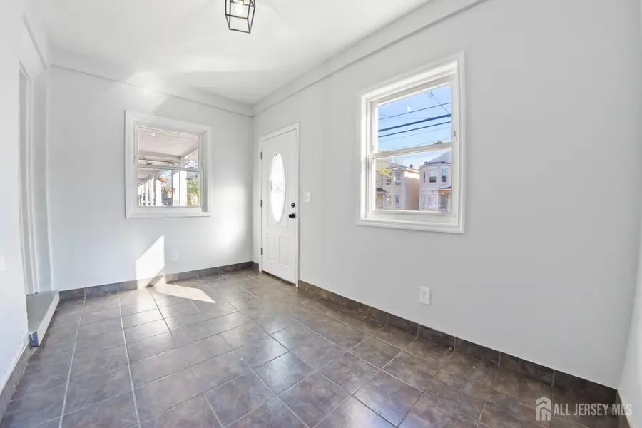 -156 Lewis Street, Perth Amboy, NJ 08861 - #3