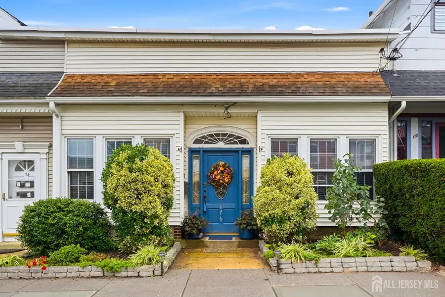 -176 N Broadway Street, South Amboy, NJ 08879 - #3