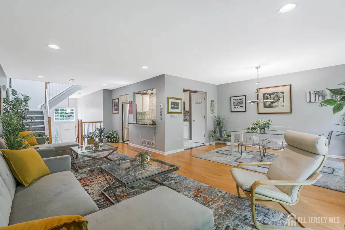 -29 Catherine Court, Laurence Harbor, NJ 08879 - #1