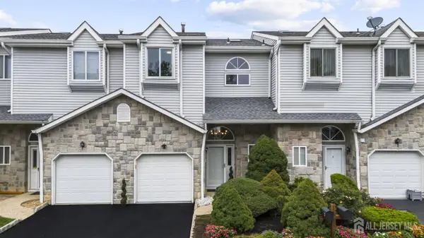 -4 Lee Lee Lane, Old Bridge, NJ 08879