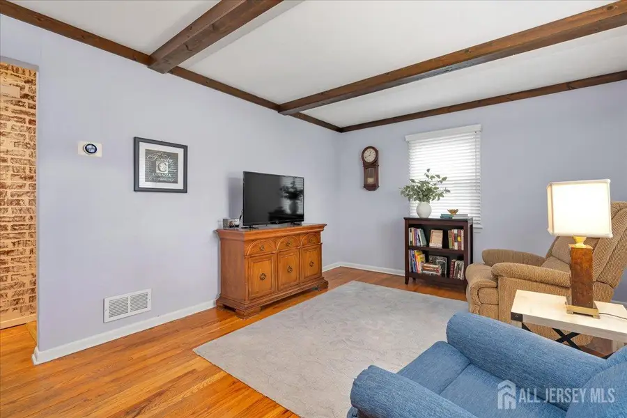 -16 Hawthorne Avenue, Colonia, NJ 07067 - #2
