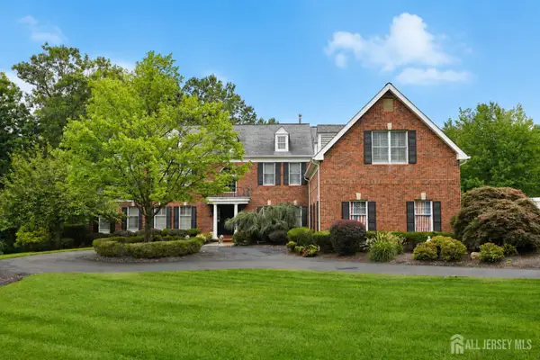 -17 Spring Lake Drive, Chester Twp, NJ 07931