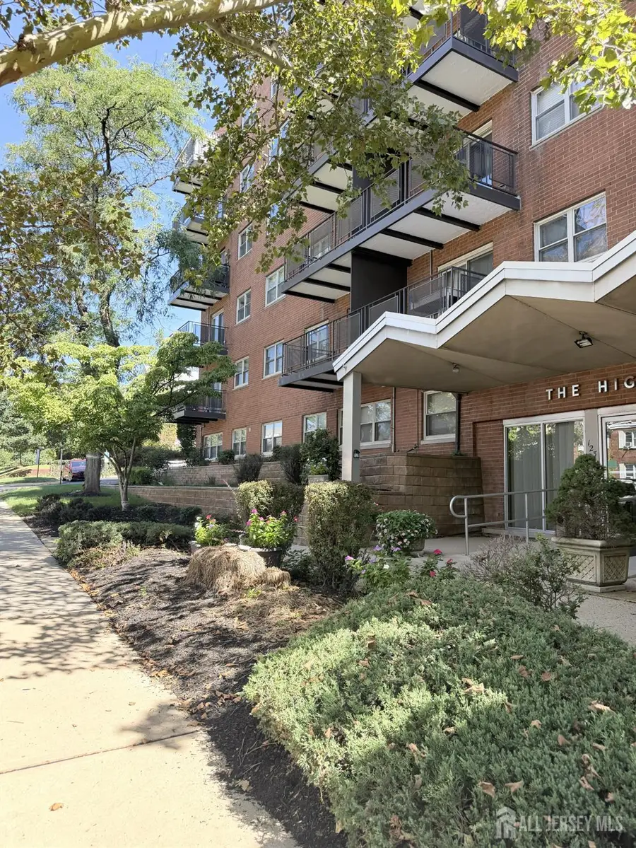 -123 S Adelaide Avenue S #2D, Highland Park, NJ 08904 - #2