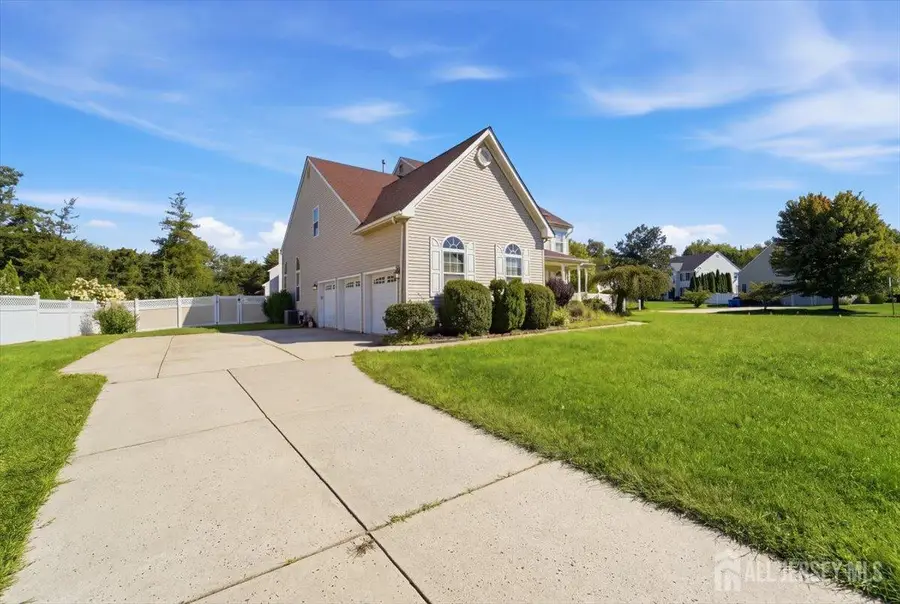 -42 Margaret Drive, Middlebush, NJ 08873 - #2