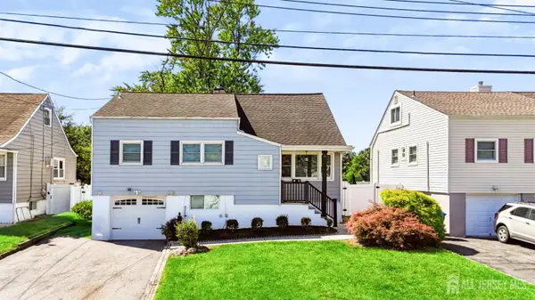 -42 Jonquil Circle, Fords, NJ 08863
