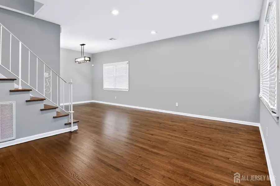 -42 Jonquil Circle, Fords, NJ 08863 - #2